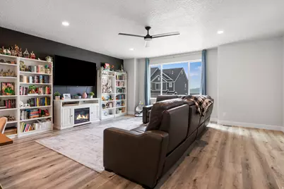 1016 W Shadow Ln, Lehi, UT 84048 - Photo 10