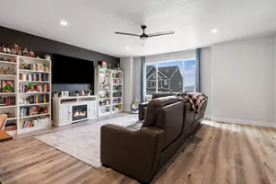 1016 W Shadow Ln, Lehi, UT 84048 - Photo 10
