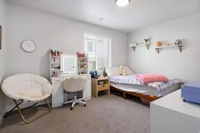 1016 W Shadow Ln, Lehi, UT 84048 - Photo 12