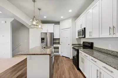 665 E 380 N, Vineyard, UT 84059 - Photo 6