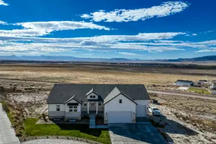 6291 N Glenmar Way E, Eagle Mountain, UT 84005 - Photo 4