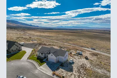 6291 N Glenmar Way E, Eagle Mountain, UT 84005 - Photo 10