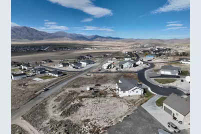 6291 N Glenmar Way E, Eagle Mountain, UT 84005 - Photo 12