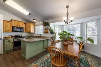 3295 W 8475 S, West Jordan, UT 84088 - Photo 8