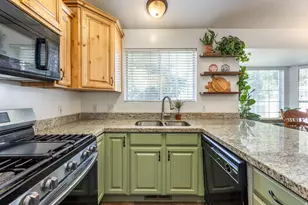 3295 W 8475 S, West Jordan, UT 84088 - Photo 10