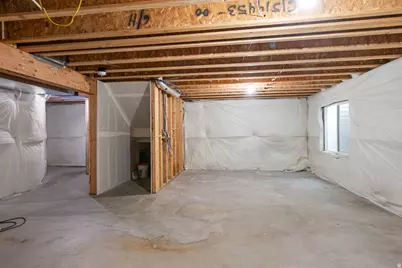 7199 North Brook Rdg, Eagle Mountain, UT 84005 - Photo 30