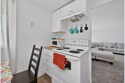 568 N Madison Ave, Ogden, UT 84404 - Photo 8
