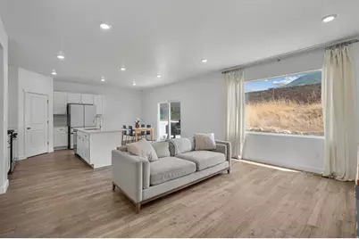 1361 S 3750 E, Spanish Fork, UT 84660 - Photo 6