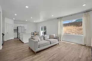 1361 S 3750 E, Spanish Fork, UT 84660 - Photo 6