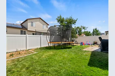 684 N 410 W, Tooele, UT 84074 - Photo 30