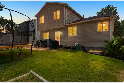684 N 410 W, Tooele, UT 84074 - Photo 28