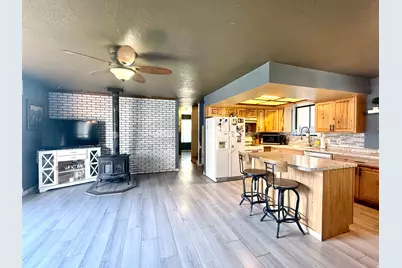 1360 S 1100 W, Woods Cross, UT 84087 - Photo 6