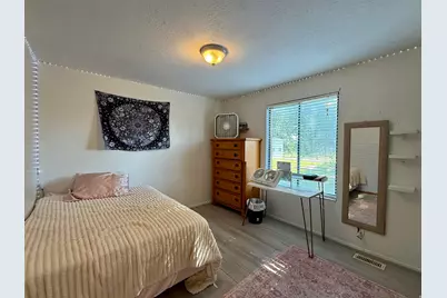 1360 S 1100 W, Woods Cross, UT 84087 - Photo 14