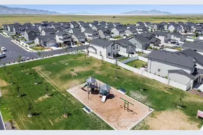 5707 N Regatta Ln, Stansbury Park, UT 84074 - Photo 30