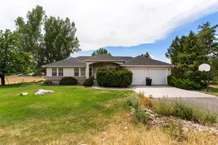 182 E 825 S, Richmond, UT 84333 - Photo 2