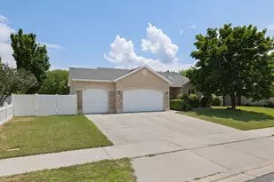 1369 S 260 W, Payson, UT 84651 - Photo 2