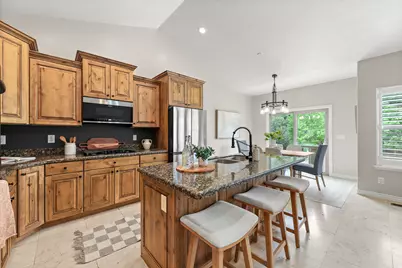 14982 S Winged Bluff Ln E, Draper, UT 84020 - Photo 4