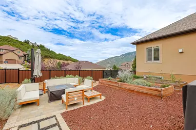 14982 S Winged Bluff Ln E, Draper, UT 84020 - Photo 26