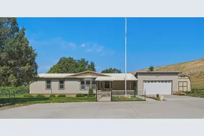 2405 E Canyon Rd, Smithfield, UT 84335 - Photo 8