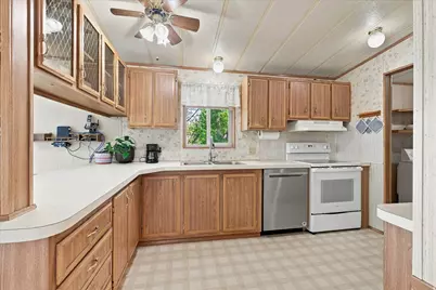 2405 E Canyon Rd, Smithfield, UT 84335 - Photo 14