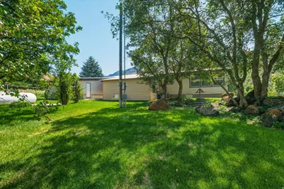 2405 E Canyon Rd, Smithfield, UT 84335 - Photo 40