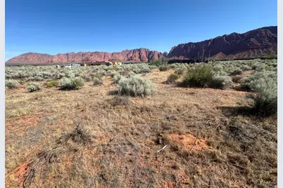 350 Takala Way #350, Ivins, UT 84738 - Photo 4