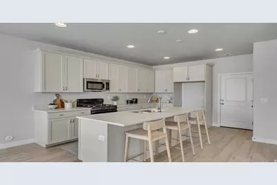 1594 N 1190 W #121, Salem, UT 84653 - Photo 6