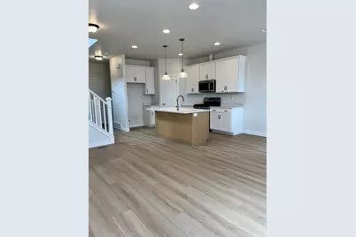 6847 S Mount Berry Rd #439, West Jordan, UT 84081 - Photo 2