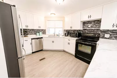 305 W Elmo Rd, Elmo, UT 84521 - Photo 8