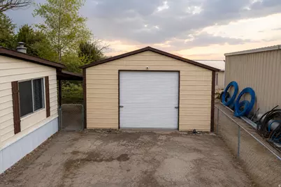 305 W Elmo Rd, Elmo, UT 84521 - Photo 24