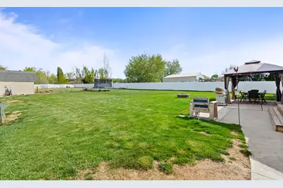 4848 S 3200 W, Roy, UT 84067 - Photo 28