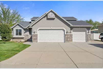 4848 S 3200 W, Roy, UT 84067 - Photo 2