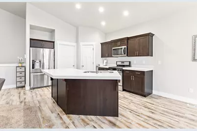 762 N White Horse Dr, Spanish Fork, UT 84660 - Photo 6