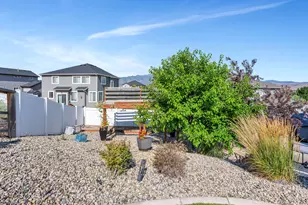 2104 E Weeping Cherry Ln, Eagle Mountain, UT 84005 - Photo 44