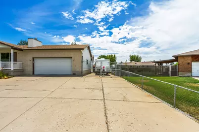 1111 W 500 S, Layton, UT 84041 - Photo 4