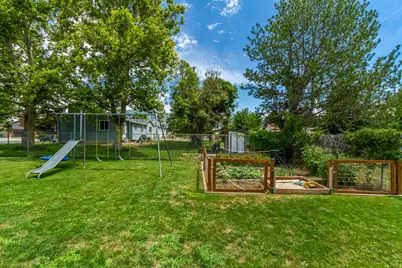 1111 W 500 S, Layton, UT 84041 - Photo 36