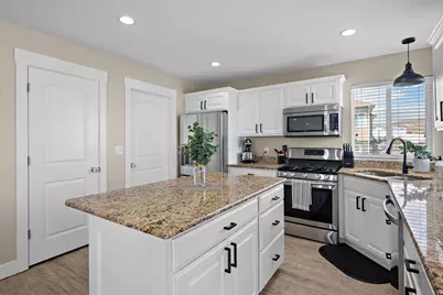 278 W Lariat Blvd S, Saratoga Springs, UT 84045 - Photo 6