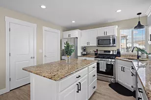 278 W Lariat Blvd S, Saratoga Springs, UT 84045 - Photo 6