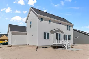2218 N Hooded Crane Dr, Clinton, UT 84015 - Photo 4