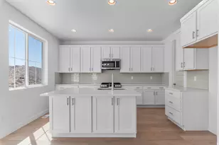 2218 N Hooded Crane Dr, Clinton, UT 84015 - Photo 12