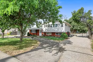7282 S 2700 W, West Jordan, UT 84084 - Photo 4