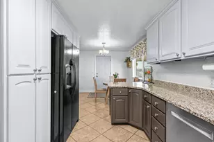 7282 S 2700 W, West Jordan, UT 84084 - Photo 22