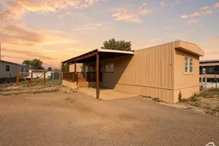 225 W 200 N, Huntington, UT 84528 - Photo 1