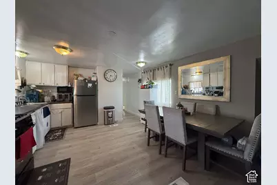 225 W 200 N #7, Huntington, UT 84528 - Photo 6