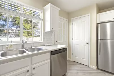 11984 S Fort Draper Ave, Draper, UT 84020 - Photo 4