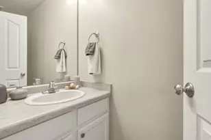 11984 S Fort Draper Ave, Draper, UT 84020 - Photo 12