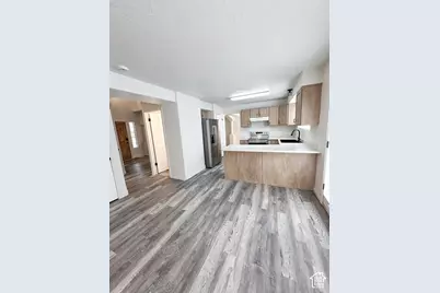 705 N 310 E, Tooele, UT 84074 - Photo 32
