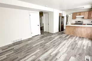 705 N 310 E, Tooele, UT 84074 - Photo 16
