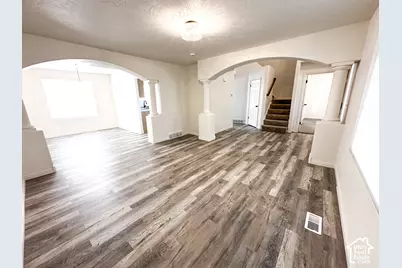 705 N 310 E, Tooele, UT 84074 - Photo 42