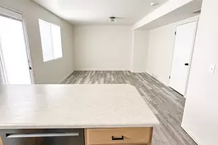 705 N 310 E, Tooele, UT 84074 - Photo 24